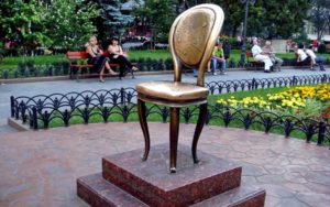 Памятник 12-му стулу Одесса