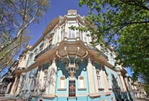 Одесский музей западного и восточного искусства Одесса