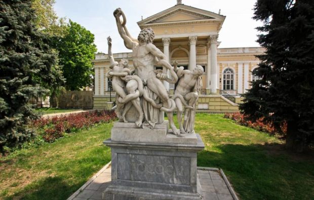 Скульптура Лакоон и его сыновья Одесса