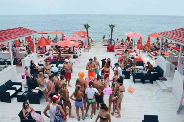 Икра, ресторан пляж Ikra. Детский отдых, аквапарки, зоопарки, цирк > Отдых на природе, пляжи, Одесса