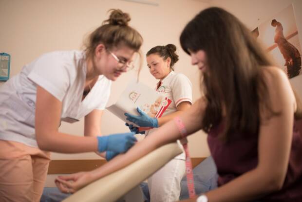 Лада, Клиника репродуктивного здоровья. Лечение бесплодия. Медицина, здоровье > Лечение бесплодия, Одесса