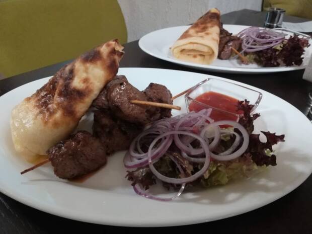 Мясная продукция в кафе Таргим. Рестораны, кафе, пиццерии, суши > Кафе, бары, Одесса