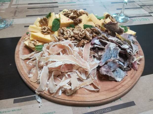 Мясная продукция в кафе Таргим. Рестораны, кафе, пиццерии, суши > Кафе, бары, Одесса