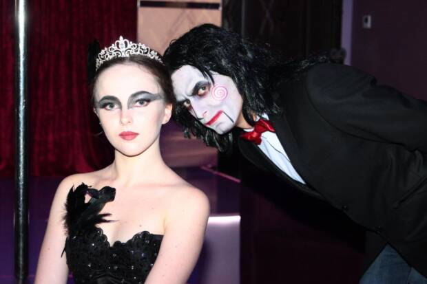 OSCAR (ОСКАР), стриптиз в Одессе. Ночные клубы, караоке, боулинг, бильярд > Стриптиз-клубы, Одесса