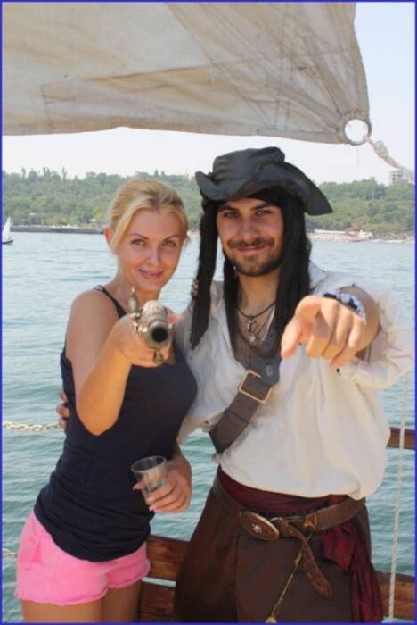 Одесса, яхт-клуб. Активный отдых, экстрим > Морские, речные прогулки, аренда водного транспорта, Одесса