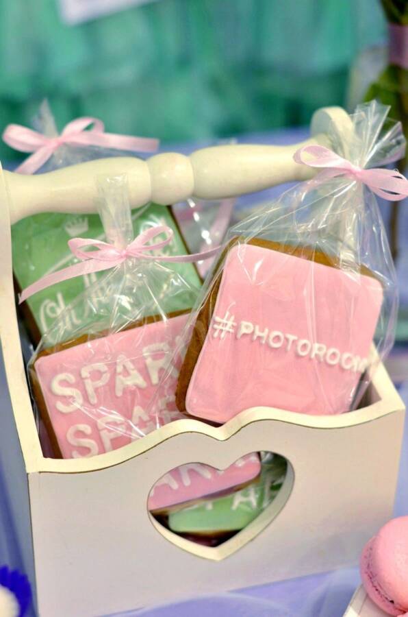 Oh My Look, сервис аренды платьев. Шоппинг > Женская одежда, Одесса