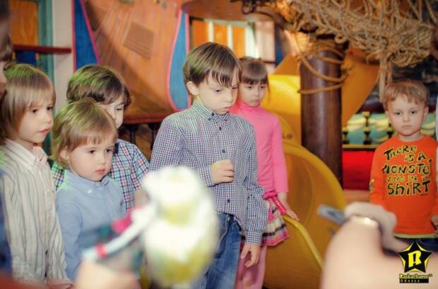 Пиноккио, детское кафе, развлекательный центр для детей (Pinokkio). Детский отдых, аквапарки, зоопарки, цирк > Детские батуты, аттракционы, Одесса