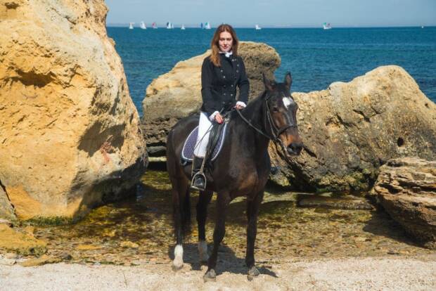 Прокат лошадей Конюшня «Пегас». Активный отдых, экстрим > Конные клубы, Одесса