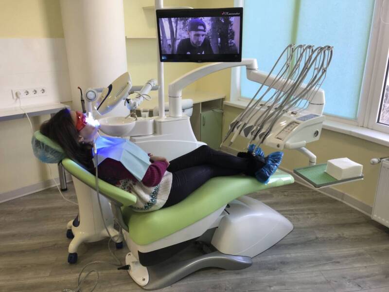 Стоматолог, доктор Назаренко Ростислав Алексеевич. Медицина, здоровье > Стоматологии, Одесса