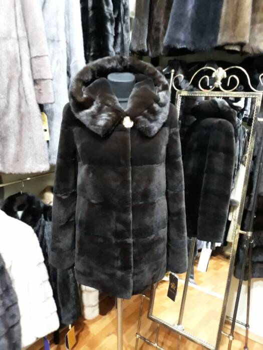 меховые изделия Шубы Одесса 7-км. Шоппинг > Меховые и кожаные изделия, Одесса