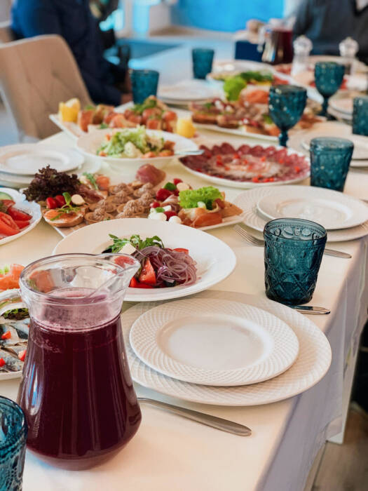 Гости, ресторан. Рестораны, кафе, пиццерии, суши > Банкетный зал, Одесса