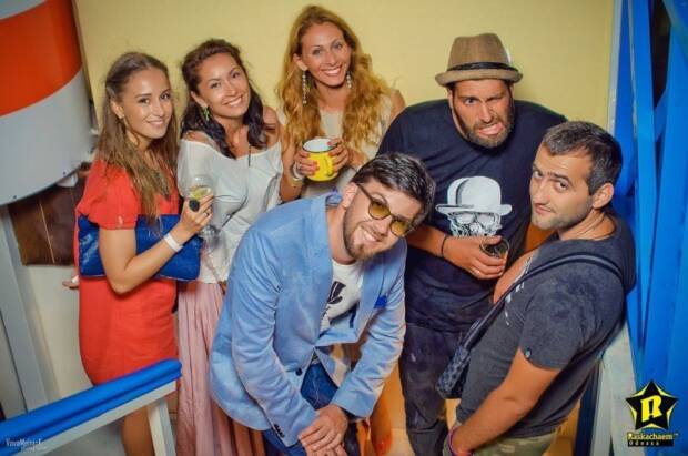 Маяк, bbq beach club. Ночные клубы, караоке, боулинг, бильярд > Ночные клубы, Одесса