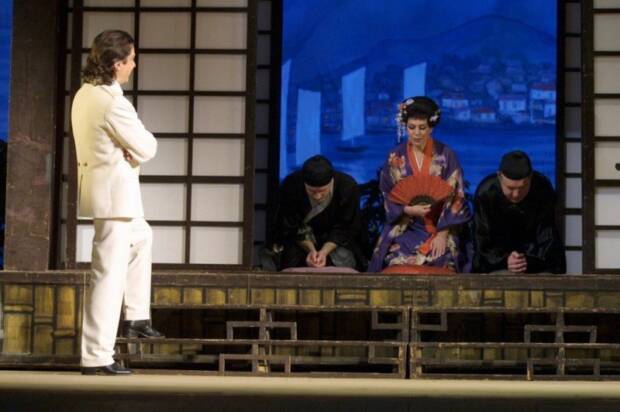 Одесский национальный академический театр оперы и балета. Кинотеатры, музеи, театры, выставки > Театры, филармонии, органный зал, Одесса