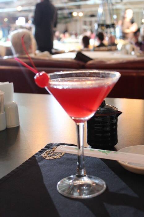 Сады Победы, концерт-холл. Рестораны, кафе, пиццерии, суши > Рестораны, Одесса