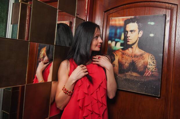 Утёсов, караоке-клуб. Рестораны, кафе, пиццерии, суши > Рестораны, Одесса