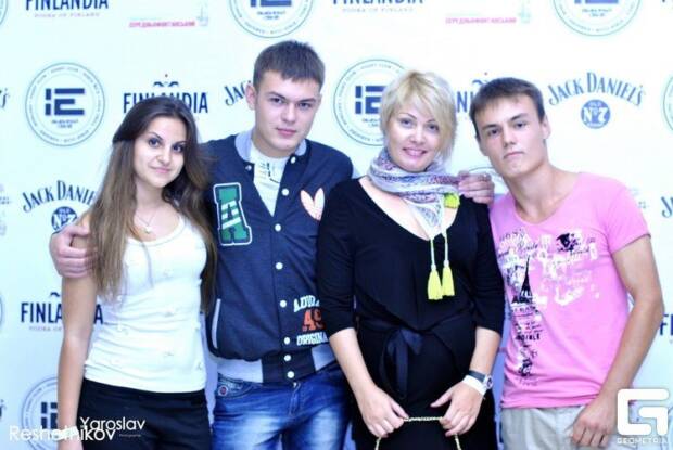 Ё, ночной клуб. Ночные клубы, караоке, боулинг, бильярд > Ночные клубы, Одесса