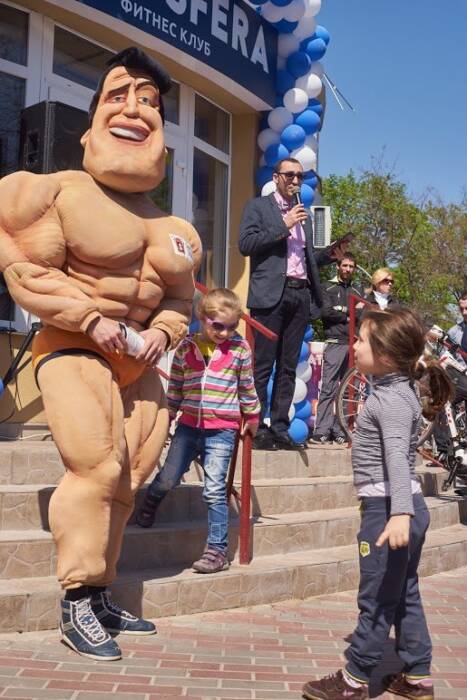 Atmosfera, фитнес клуб. Спортзалы, школы танцев, фитнес клубы > Фитнес клубы, тренажерные залы, Одесса