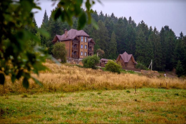 База отдыха «Під Лісом» в Карпатах. Турагентства, гостиницы, базы отдыха > Санатории, Одесса