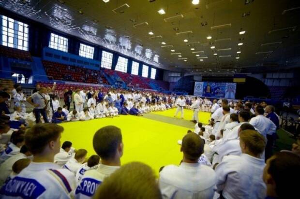 Дворец спорта, спортивно-концертный комплекс. Спортзалы, школы танцев, фитнес клубы > Спортивные объекты, стадионы, Одесса