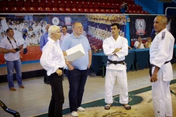 Дворец спорта, спортивно-концертный комплекс. Спортзалы, школы танцев, фитнес клубы > Спортивные объекты, стадионы, Одесса