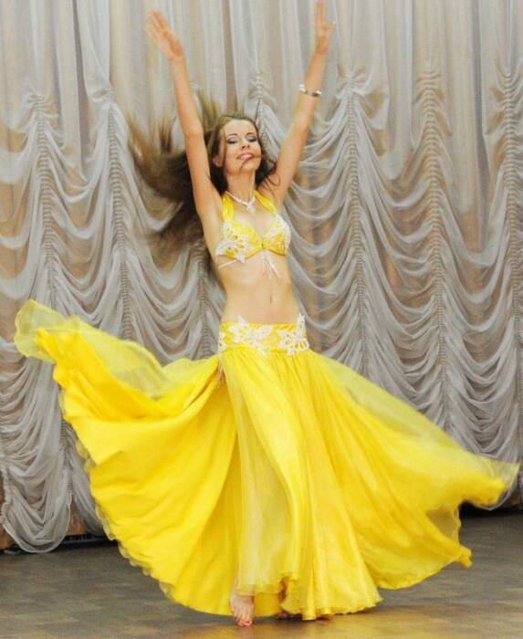 Eshta, студия восточного танца. Спортзалы, школы танцев, фитнес клубы > Школы танцев, Одесса