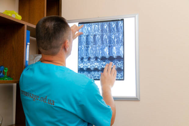 Массажно-оздоровительный центр Евгения Петровского, услуги массажа в Одессе. Салоны красоты, солярии, сауны, SPA > Массаж, Одесса