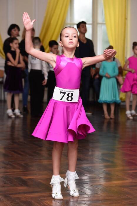 Modern dance studio, студия бального танца. Спортзалы, школы танцев, фитнес клубы > Школы танцев, Одесса