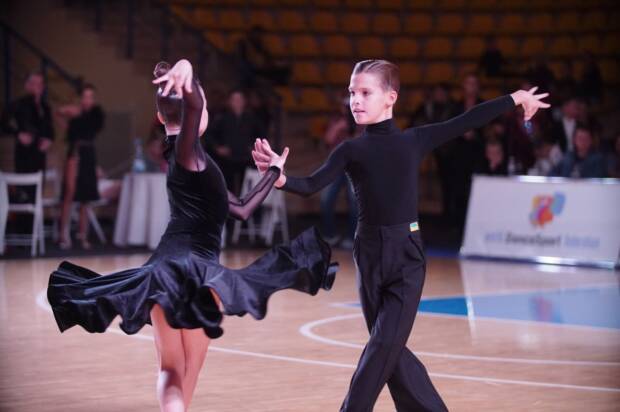 Modern dance studio, студия бального танца. Спортзалы, школы танцев, фитнес клубы > Школы танцев, Одесса