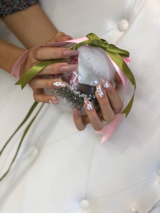 Ногтевой сервис в салоне Иу-Иу. Салоны красоты, солярии, сауны, SPA > Ногтевой сервис, Одесса