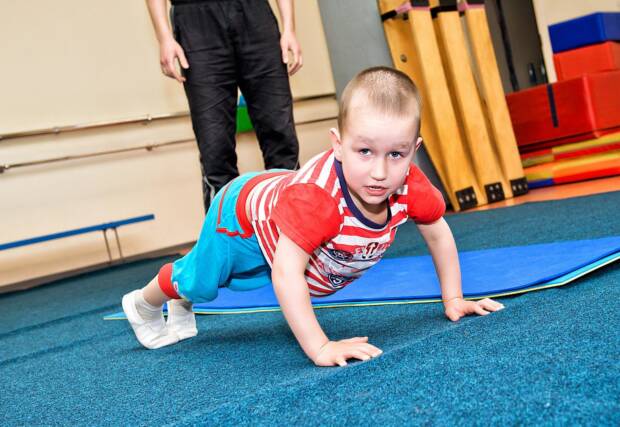 Шторм, фитнес клуб. Спортзалы, школы танцев, фитнес клубы > Фитнес клубы, тренажерные залы, Одесса