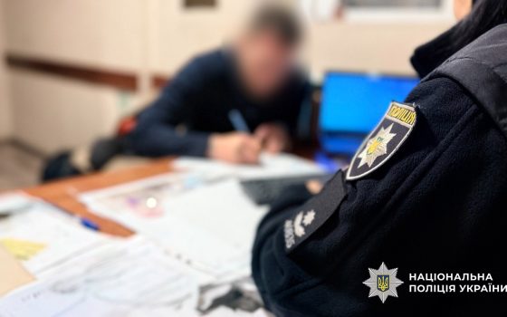 Різанина в Одесі: рецидивіст жорстоко поранив чоловіка під час пиятики