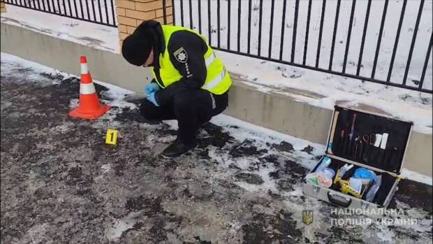 В Одесі затримали чоловіків, які посеред вулиці зі стрільбою викрали 19-річну дівчину