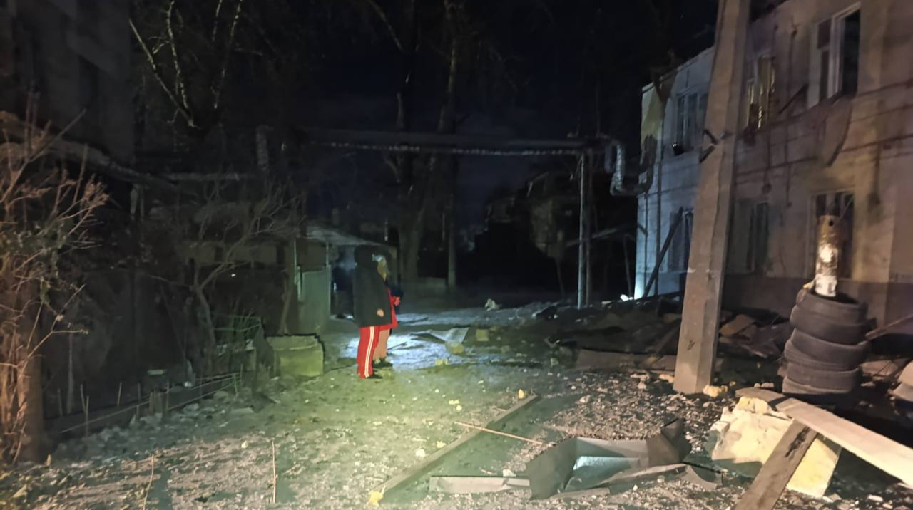 Дрони атакували Одесу 4 лютого: школа, дитсадок, житлові будинки пошкоджені