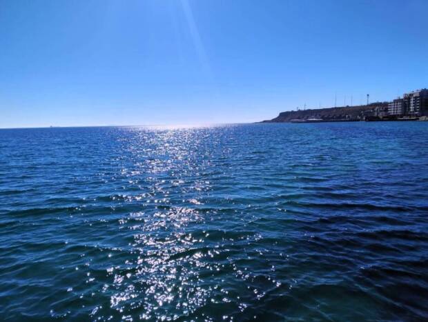 В Одесі перевірили морську воду на нафтопродукти