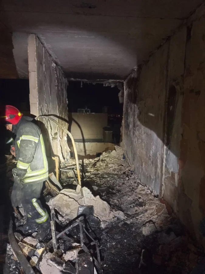 Дрони атакували Одесу 1 травня: пожежі в багатоповерхівках, 2 постраждалих