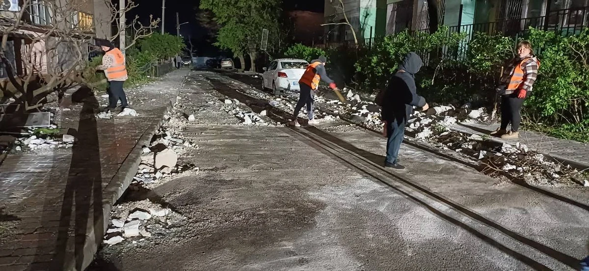 Дрони атакували Одесу 1 травня: пожежі в багатоповерхівках, 2 постраждалих