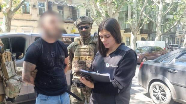За 23 тисячі доларів обіцяв непридатність до служби: в Одесі офіцеру оголосили підозру